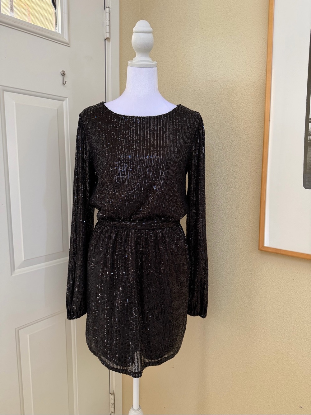 Crystal Sky Full Sequined Black Long Sleeve Party Dress Size Medium